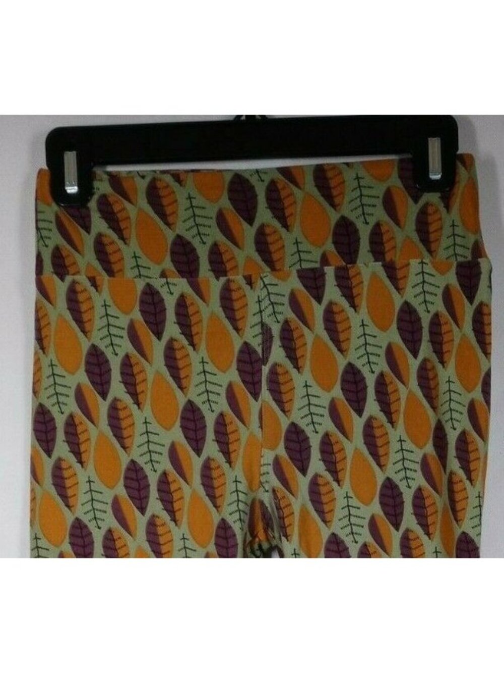 New LuLaRoe One Size Leggings Green With Purple & Gold Leaves Design